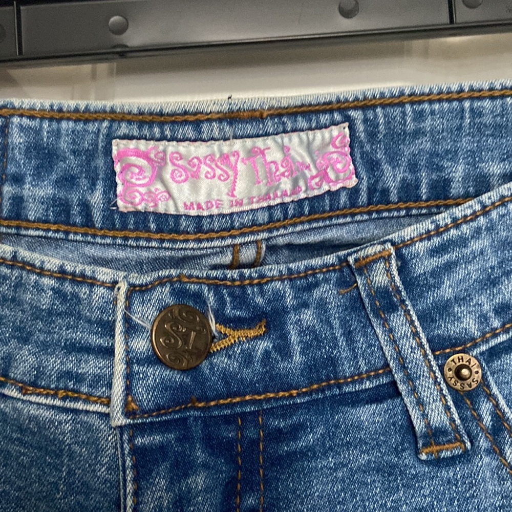 Fancy jeans for night out. I bought these on a whim in Vegas - Picture 2 of 8